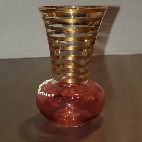 Vintage Glass Cranberry and Gold Mini Bud Vase with Applied Floral Pattern MCM - Picture 4 of 11